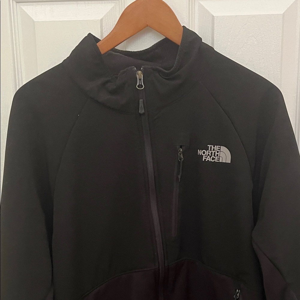 The North Face Classic Black Full Zip Jacket - Picture 2 of 4